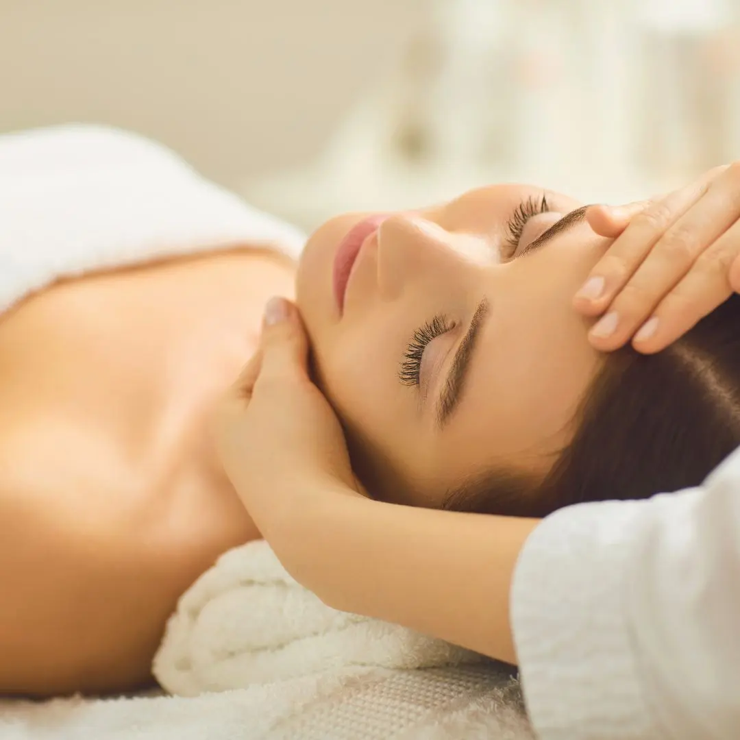 Insomnia or poor sleep quality relaxing aromatherapy massage helping improve sleep quality in Washington PA